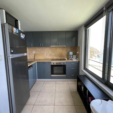 Achilles * Pera Melana