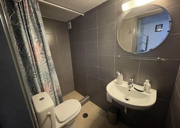 Achilles Semesterbostad